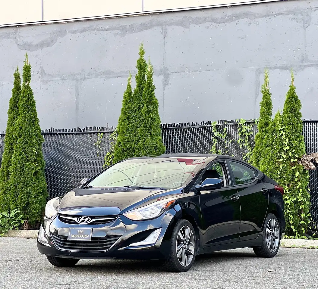 Hyundai ELANTRA снимка Hyundai ELANTRA