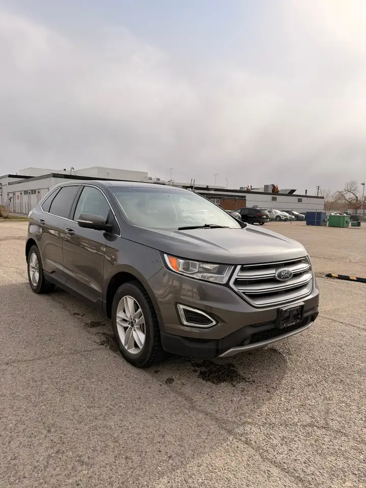 Ford Edge fotografie Ford Edge