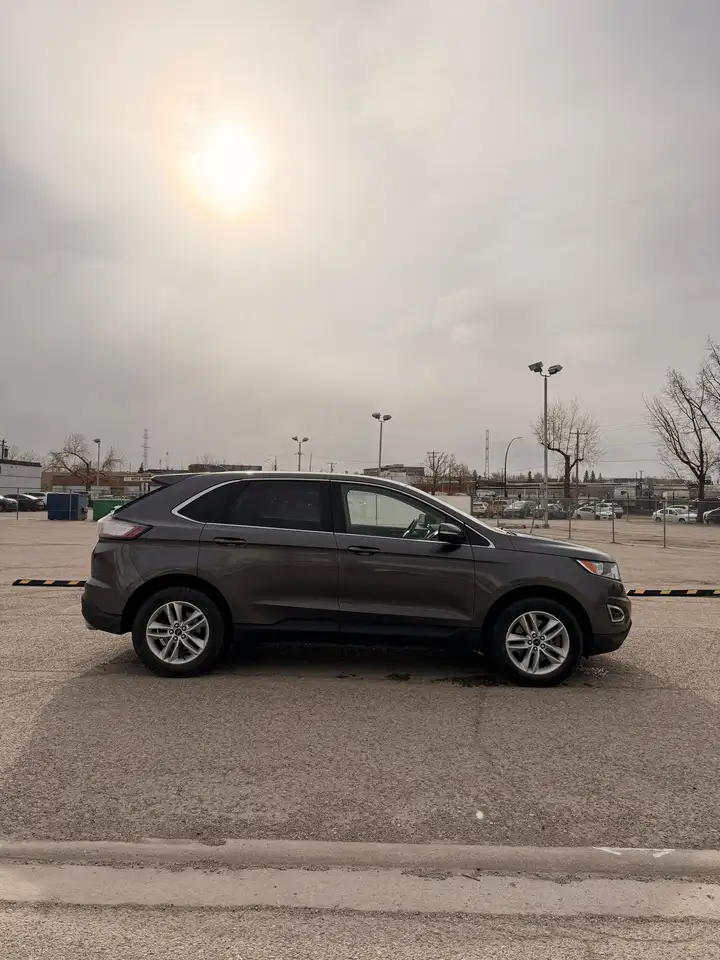 Ford Edge fotografie Ford Edge