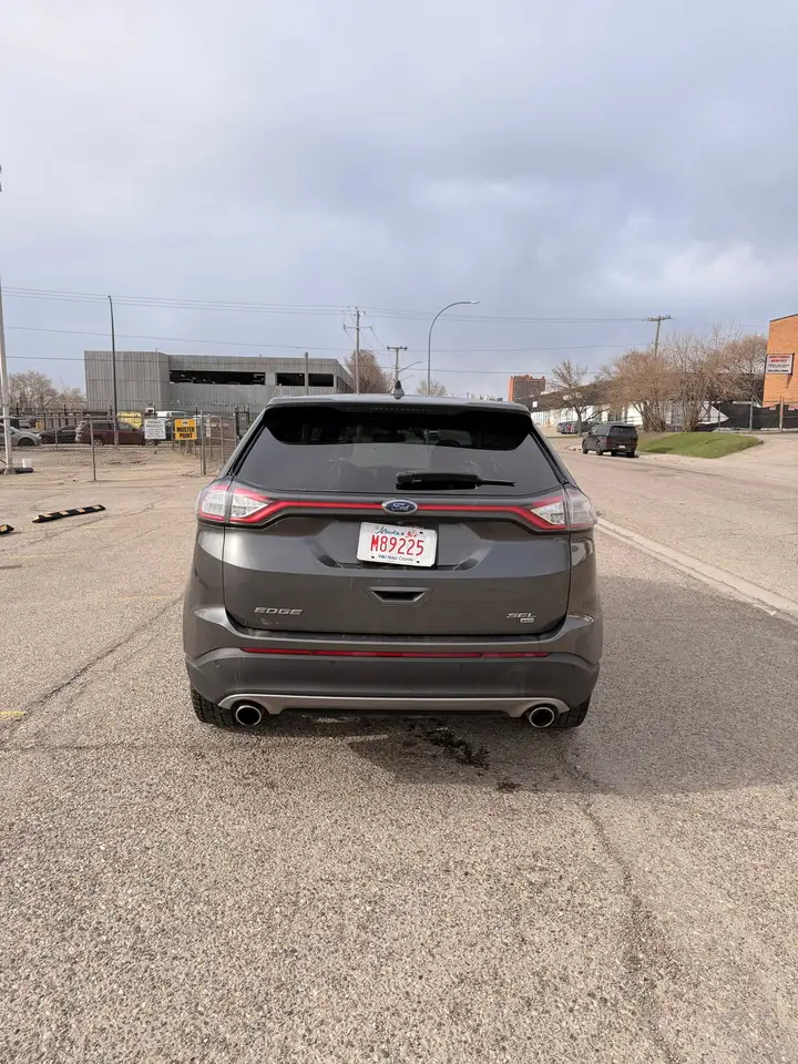 Ford Edge fotografie Ford Edge