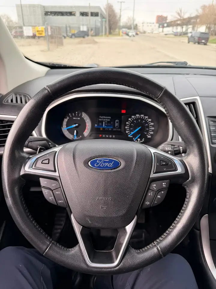 Ford Edge fotografie Ford Edge