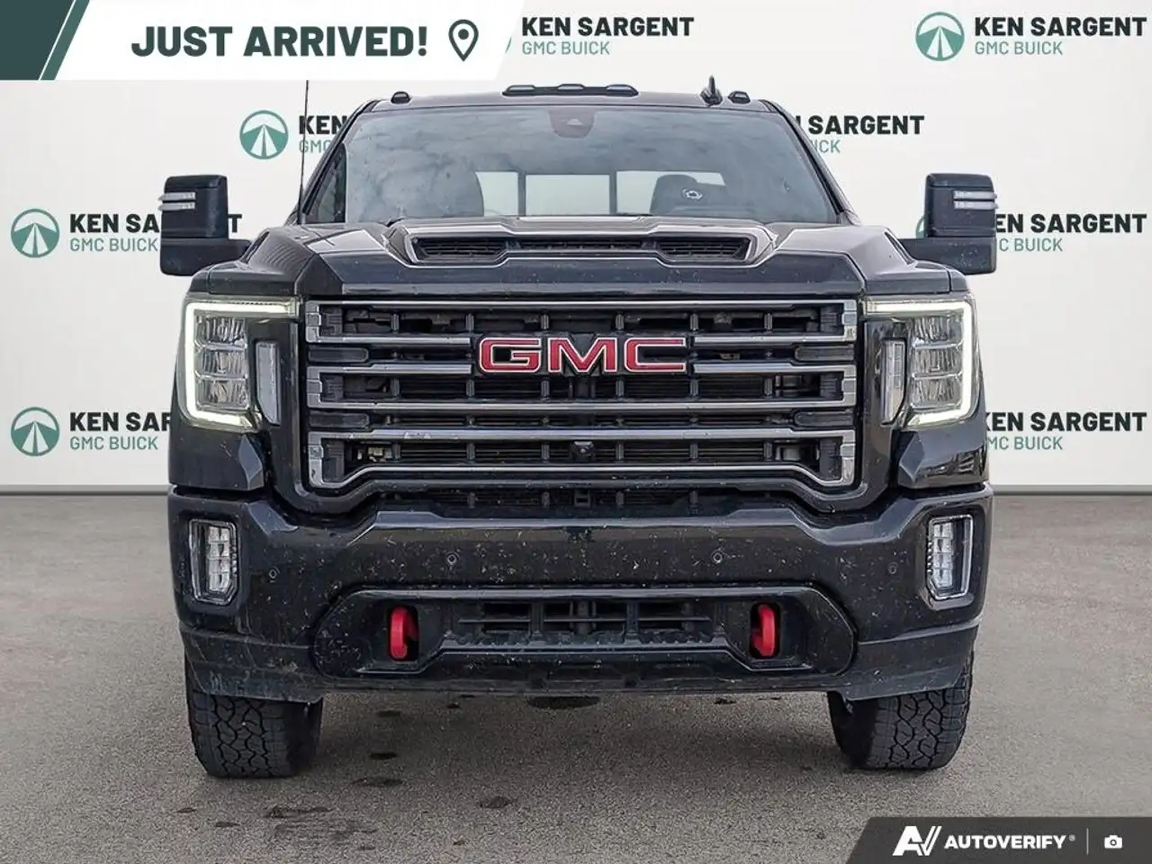 GMC Sierra 3500HD photo GMC Sierra 3500HD