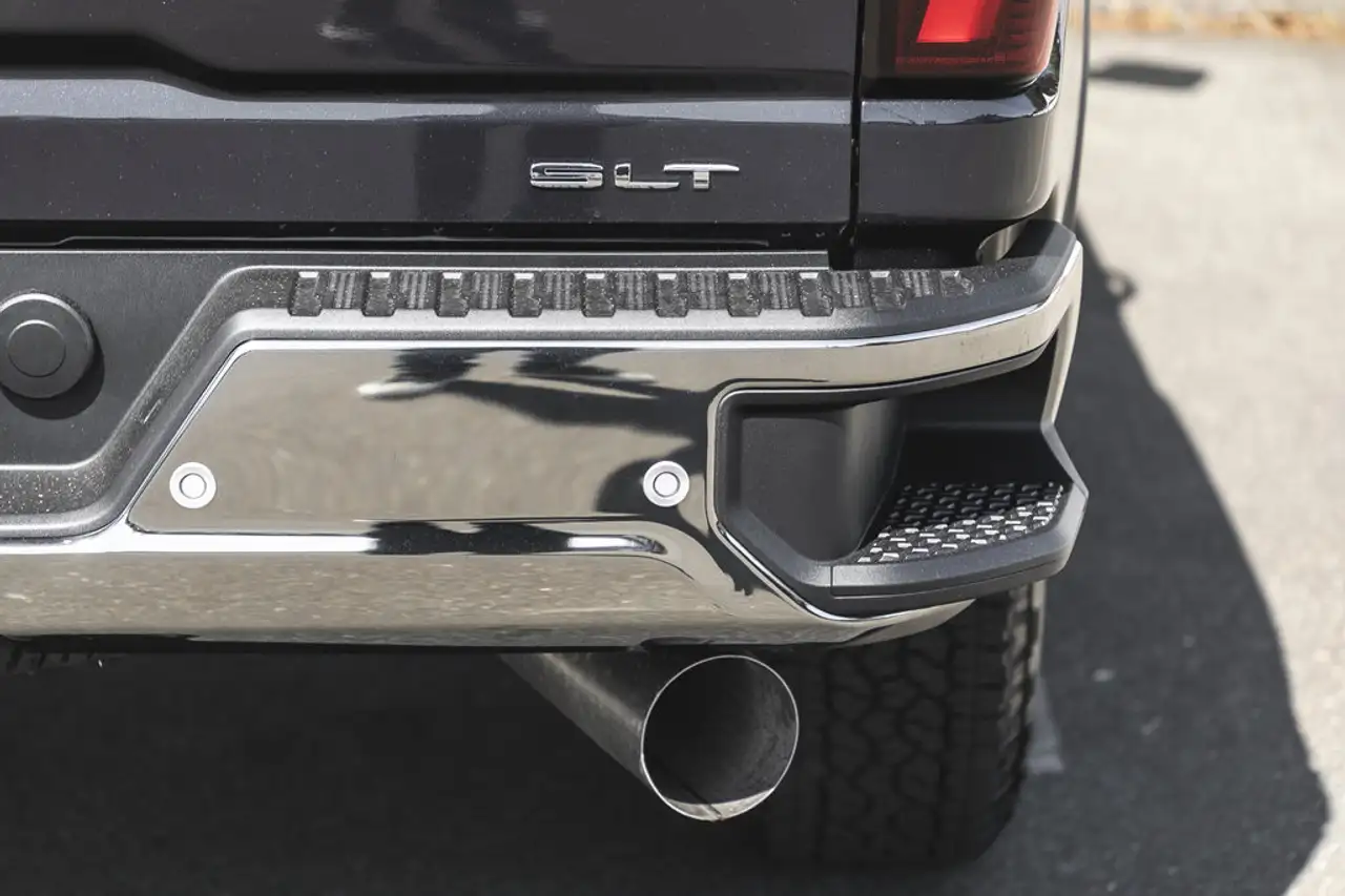 GMC Sierra 3500HD снимка GMC Sierra 3500HD