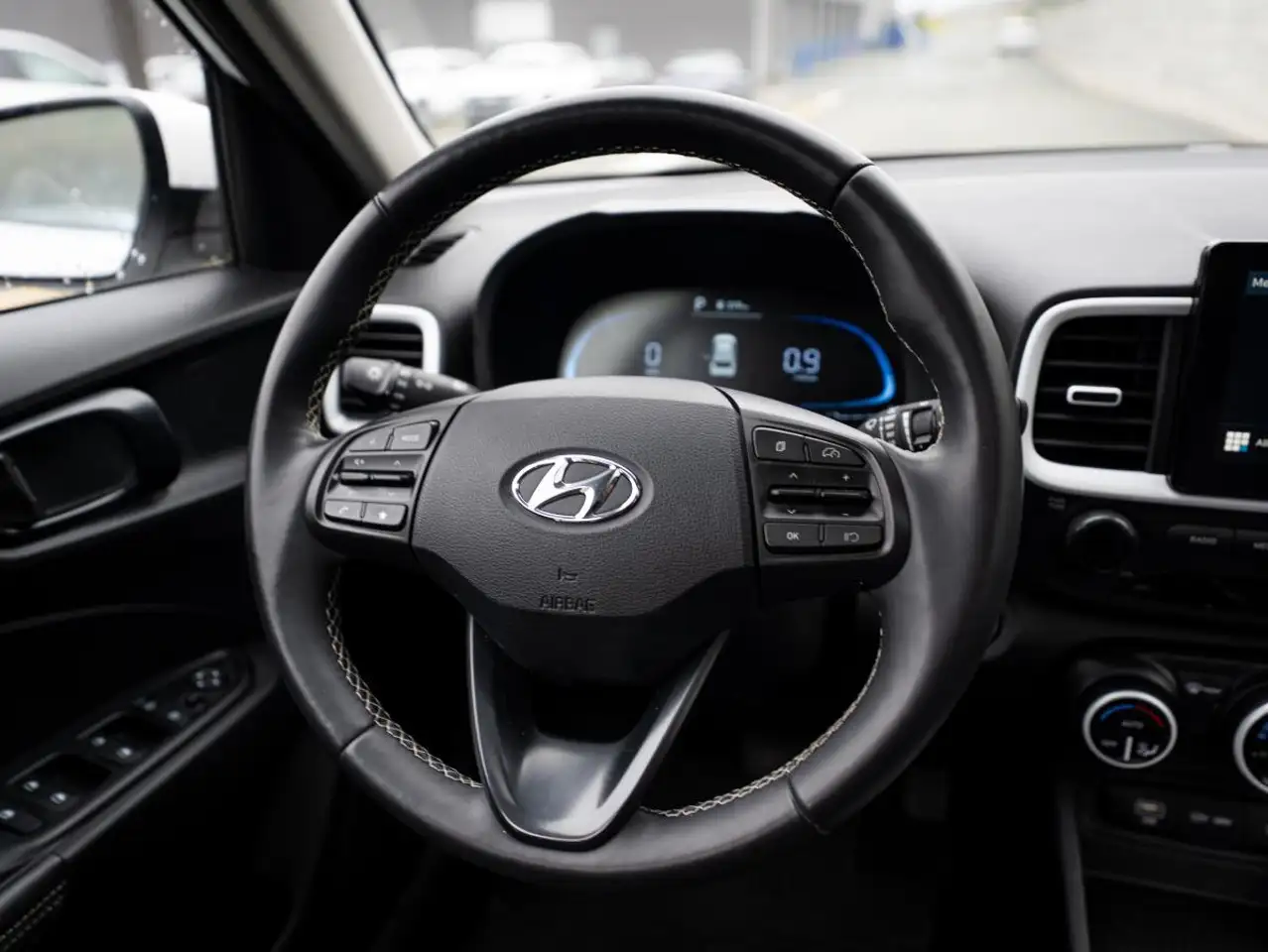 Hyundai Venue photo Hyundai Venue