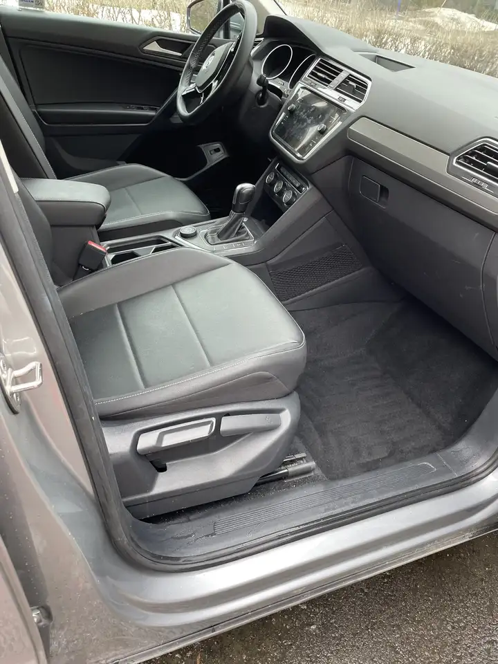Volkswagen Tiguan снимка Volkswagen Tiguan