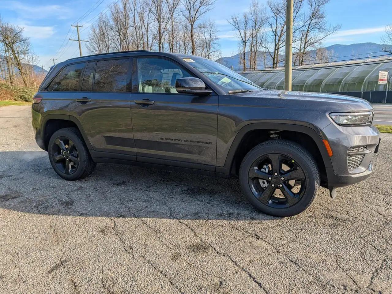 Jeep Grand Cherokee снимка Jeep Grand Cherokee
