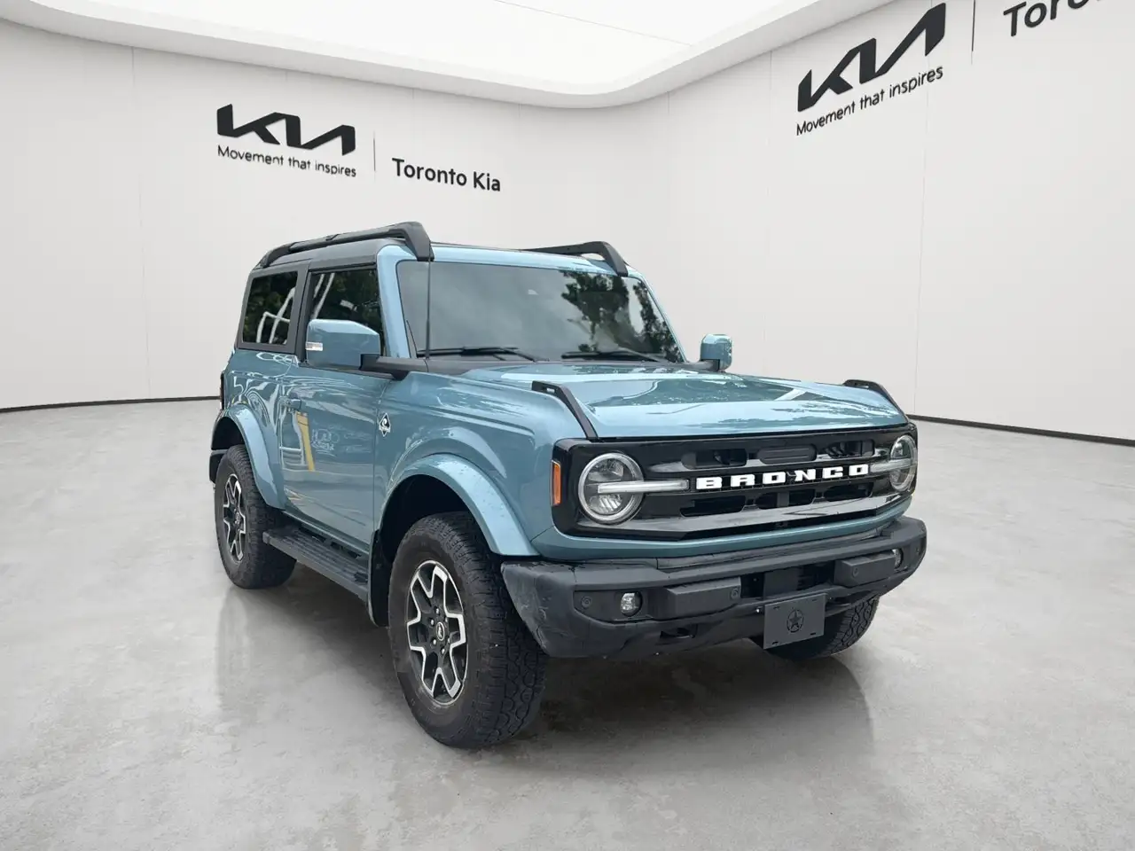 Ford Bronco photo Ford Bronco