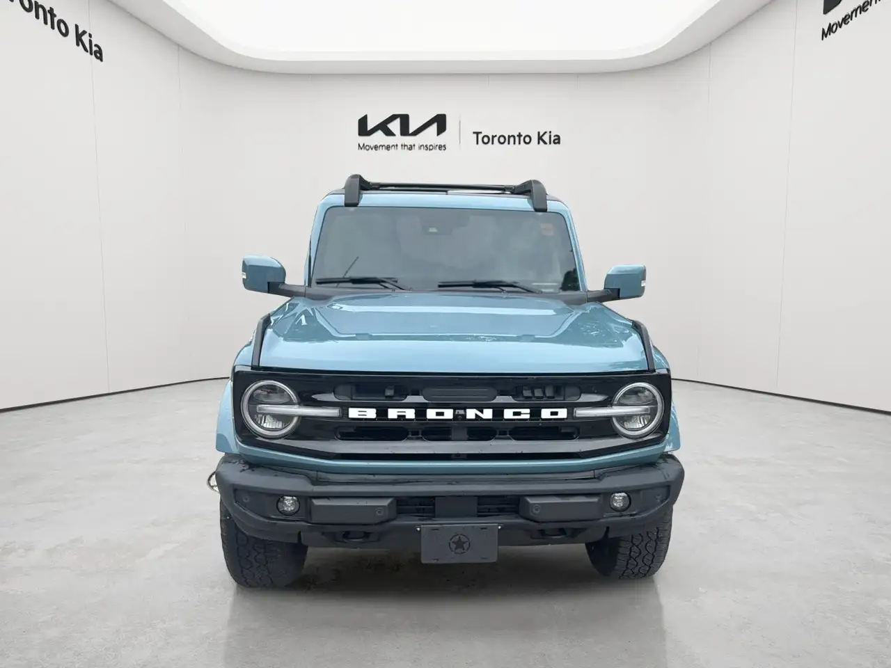 Ford Bronco photo Ford Bronco