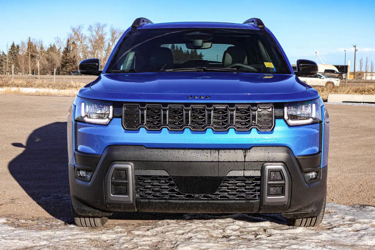 Jeep Cherokee снимка Jeep Cherokee