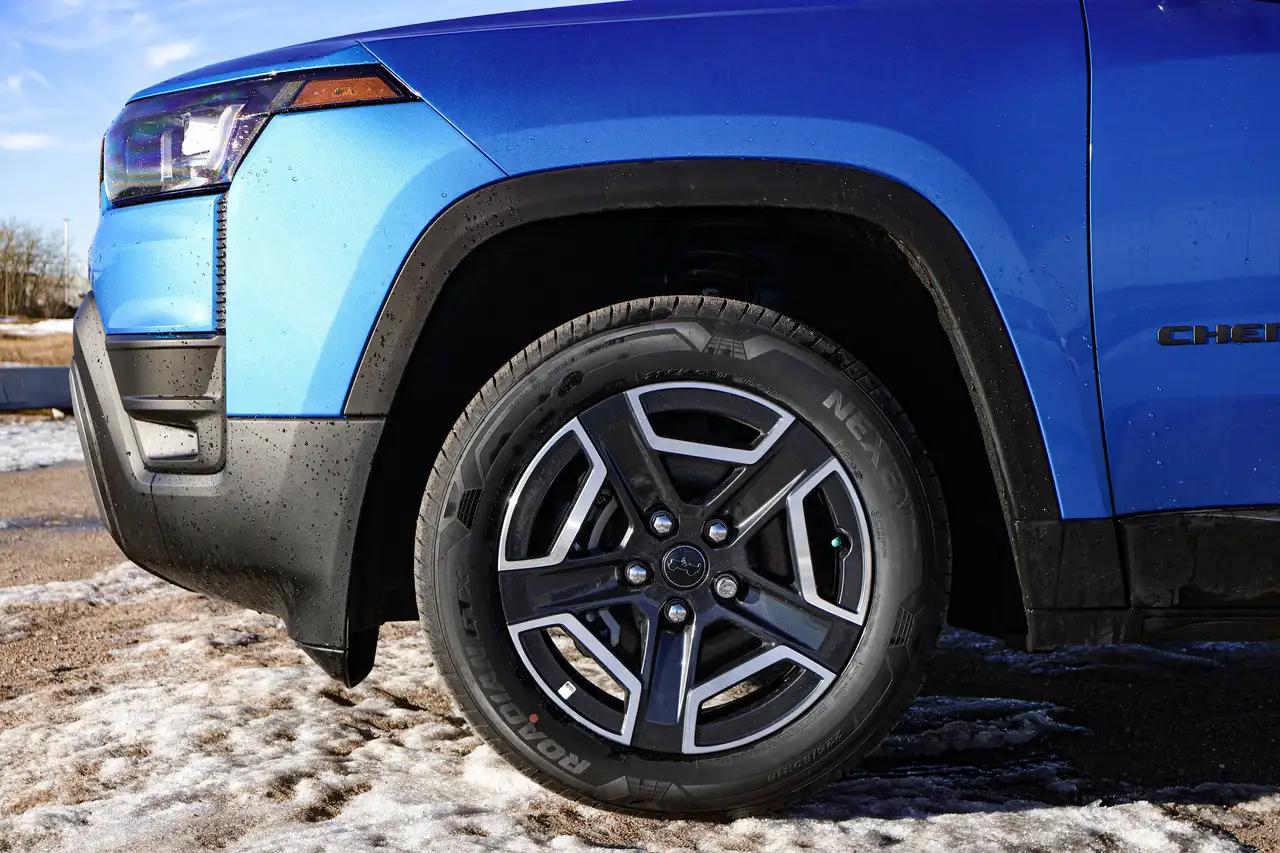 Jeep Cherokee снимка Jeep Cherokee