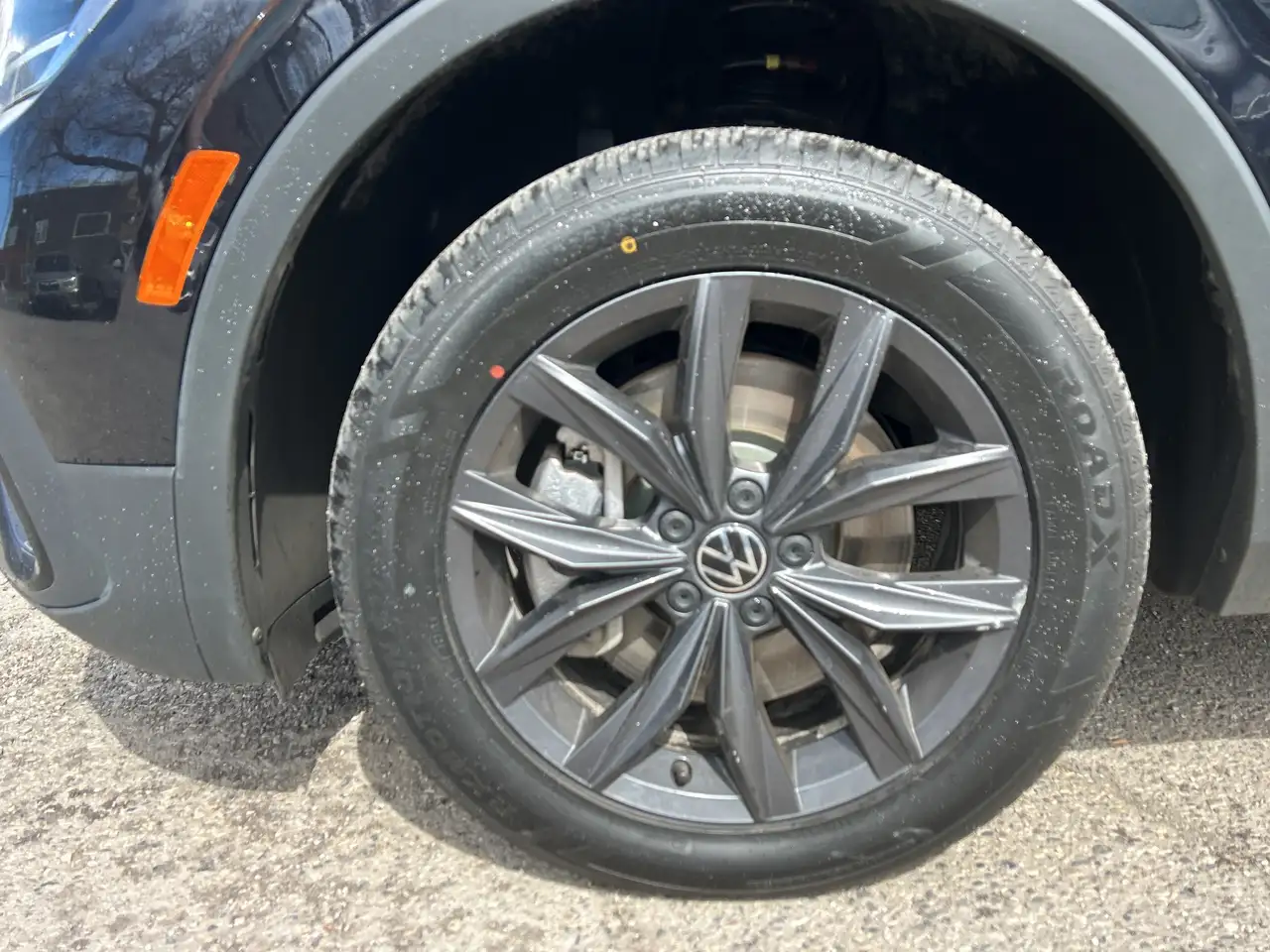Volkswagen Tiguan снимка Volkswagen Tiguan