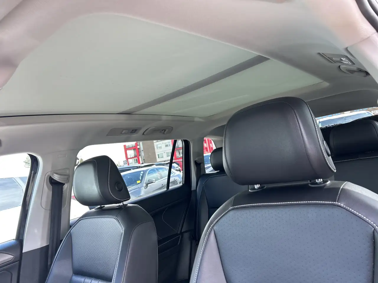 Volkswagen Tiguan снимка Volkswagen Tiguan