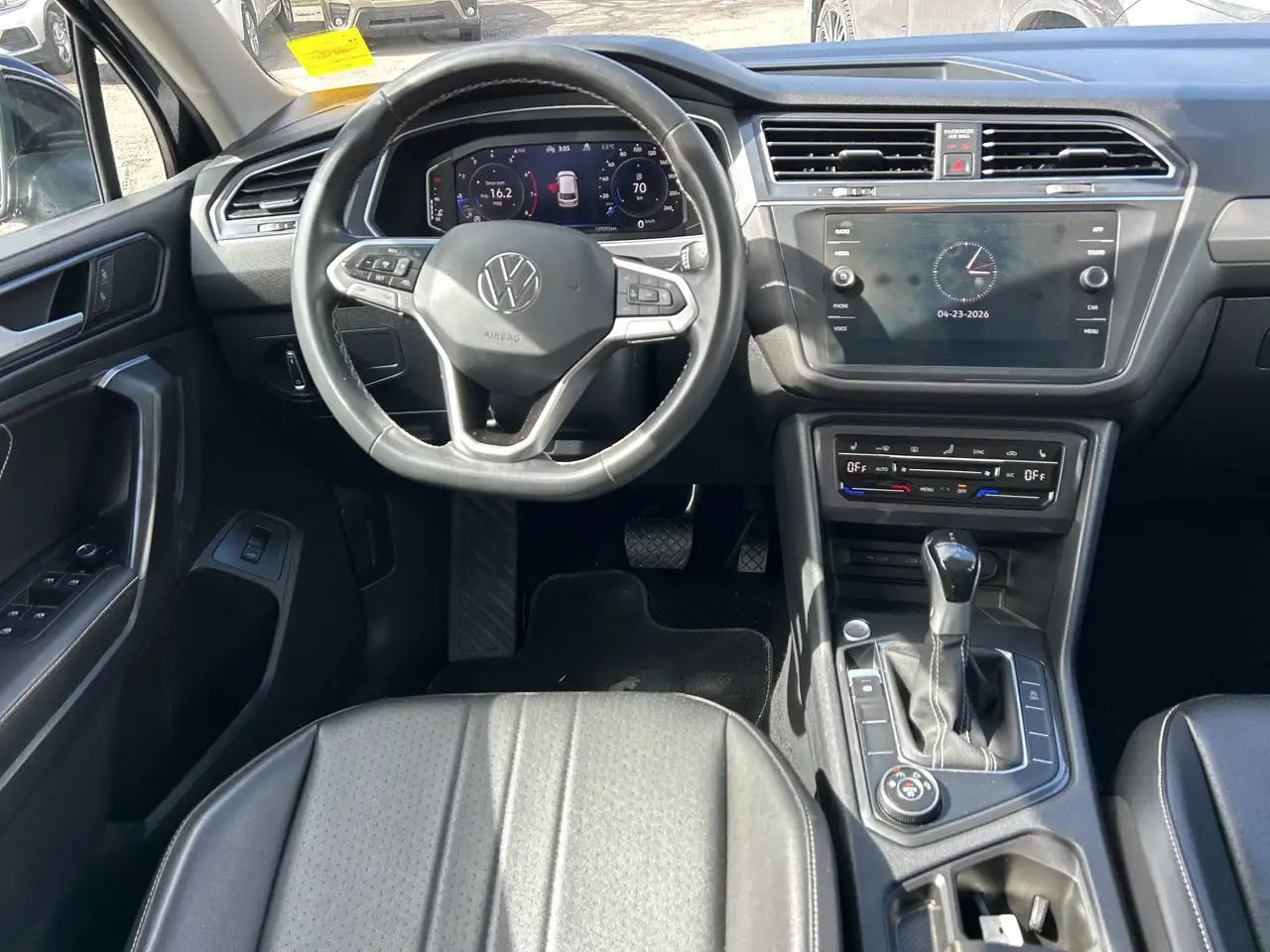 Volkswagen Tiguan снимка Volkswagen Tiguan