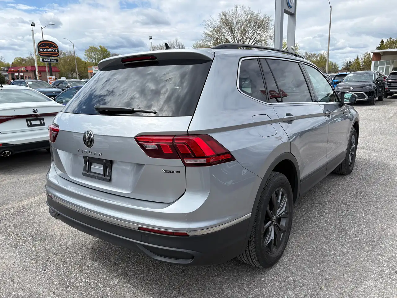 Volkswagen Tiguan снимка Volkswagen Tiguan