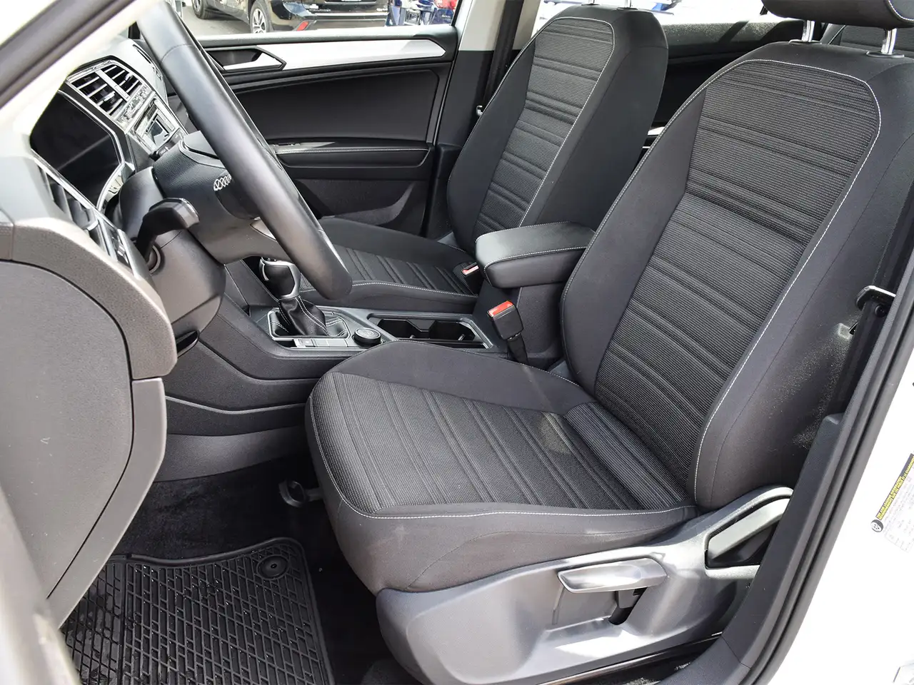 Volkswagen Tiguan снимка Volkswagen Tiguan