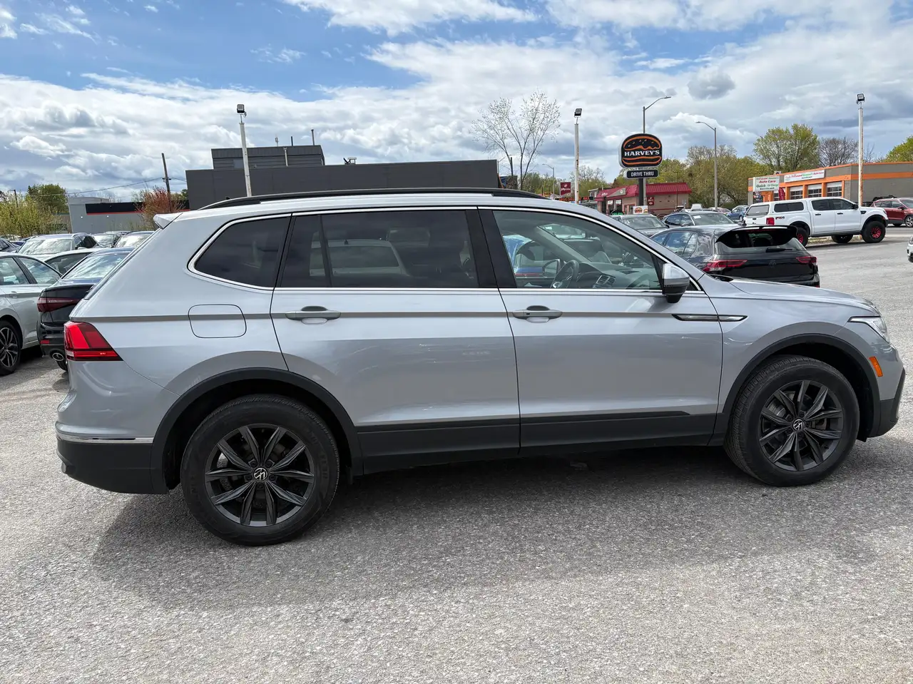 Volkswagen Tiguan снимка Volkswagen Tiguan