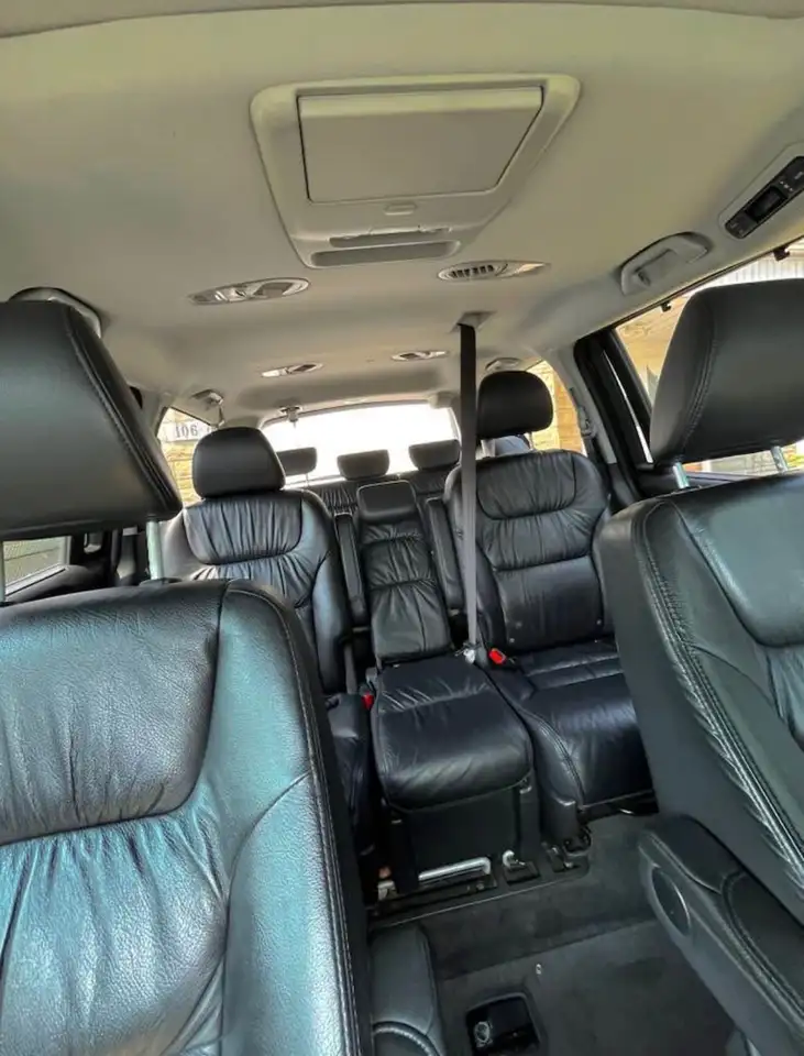 Honda Odyssey снимка Honda Odyssey