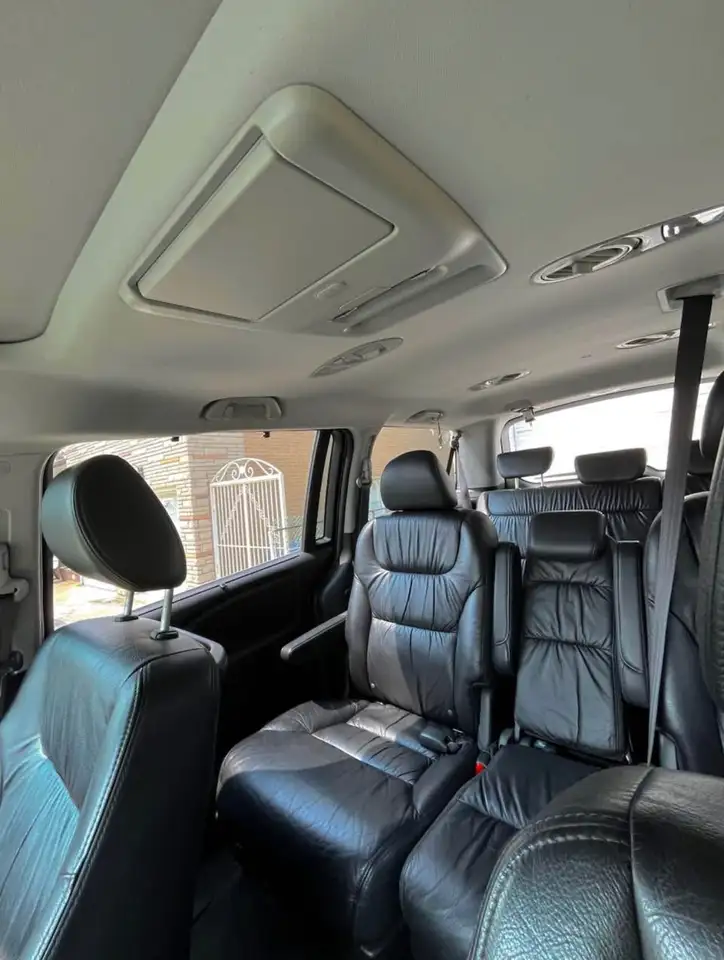 Honda Odyssey снимка Honda Odyssey
