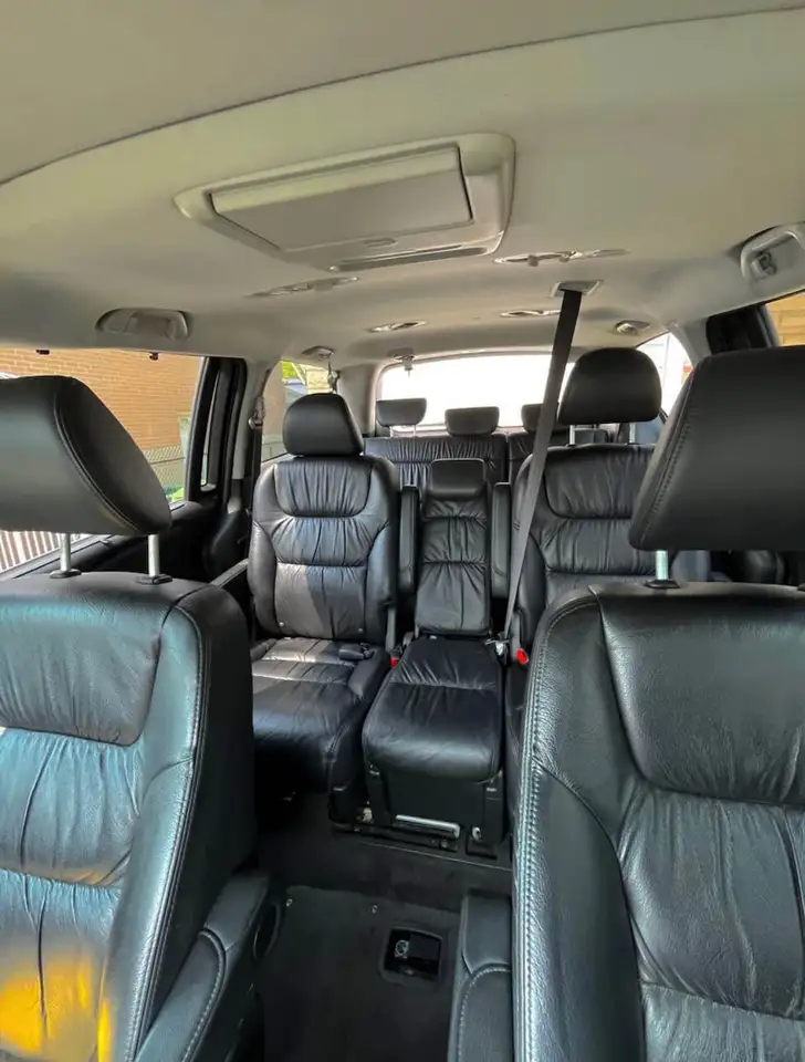 Honda Odyssey снимка Honda Odyssey