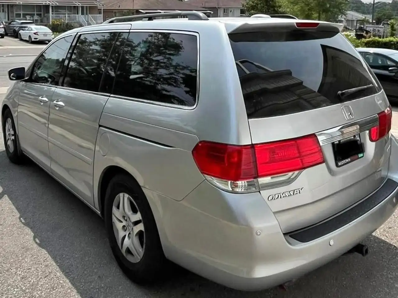 Honda Odyssey снимка Honda Odyssey