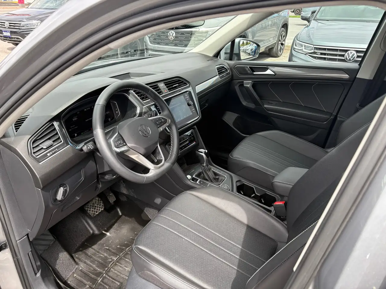 Volkswagen Tiguan снимка Volkswagen Tiguan
