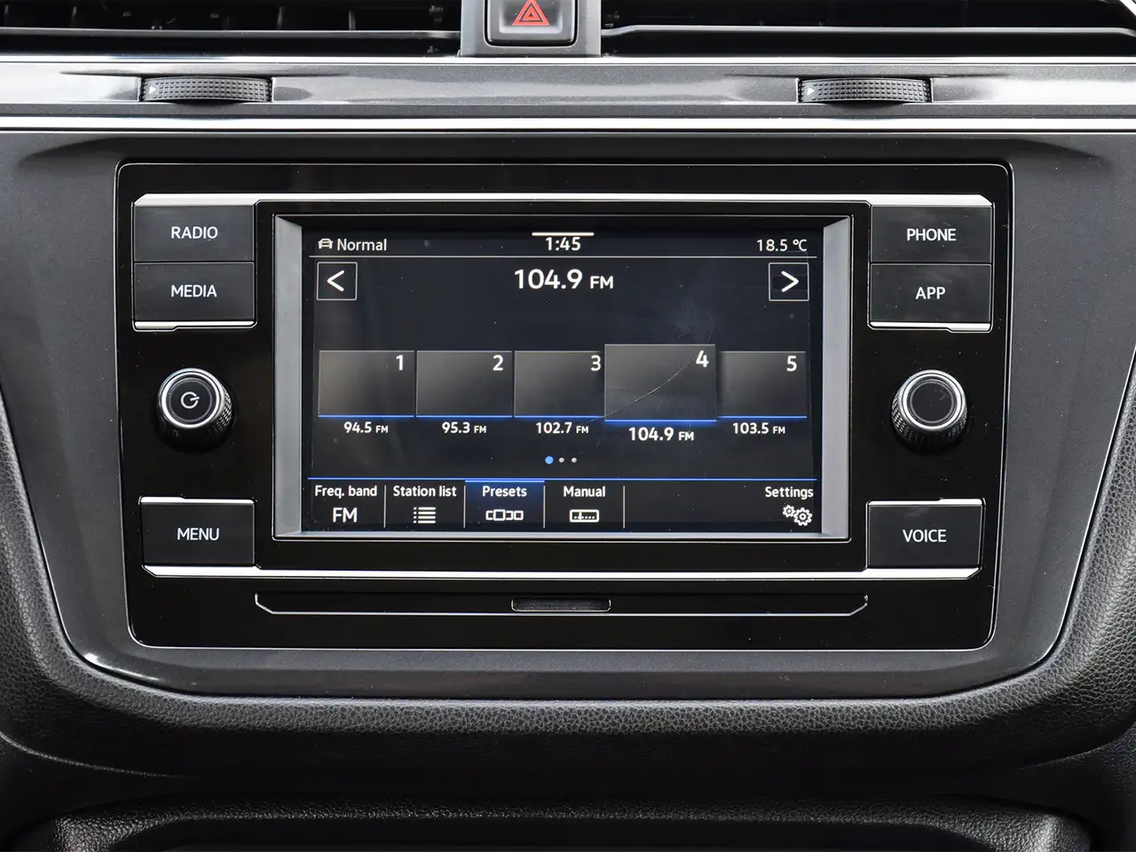 Volkswagen Tiguan снимка Volkswagen Tiguan