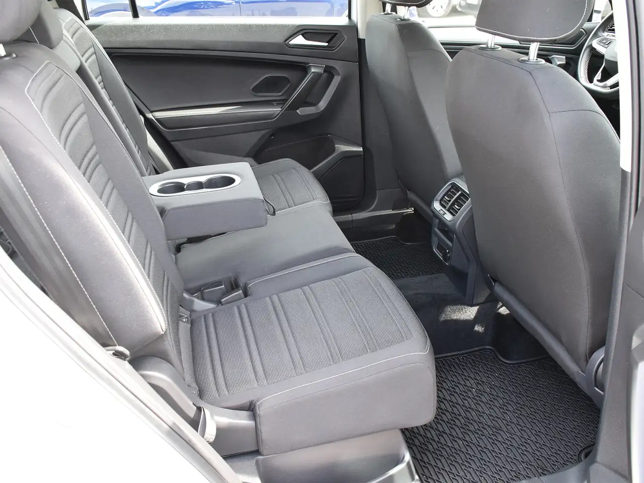 Volkswagen Tiguan снимка Volkswagen Tiguan