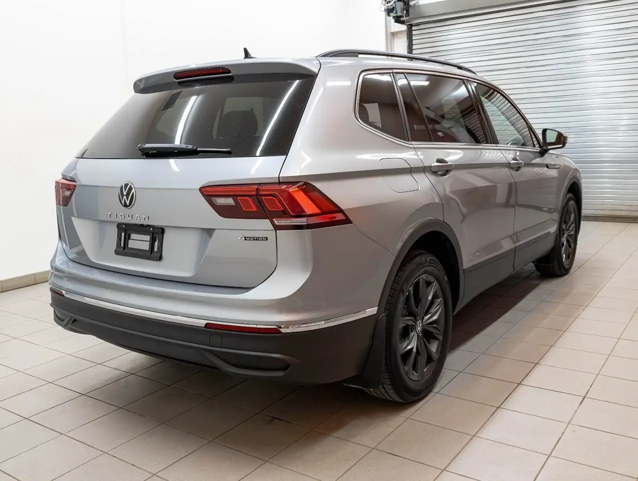 Volkswagen Tiguan снимка Volkswagen Tiguan