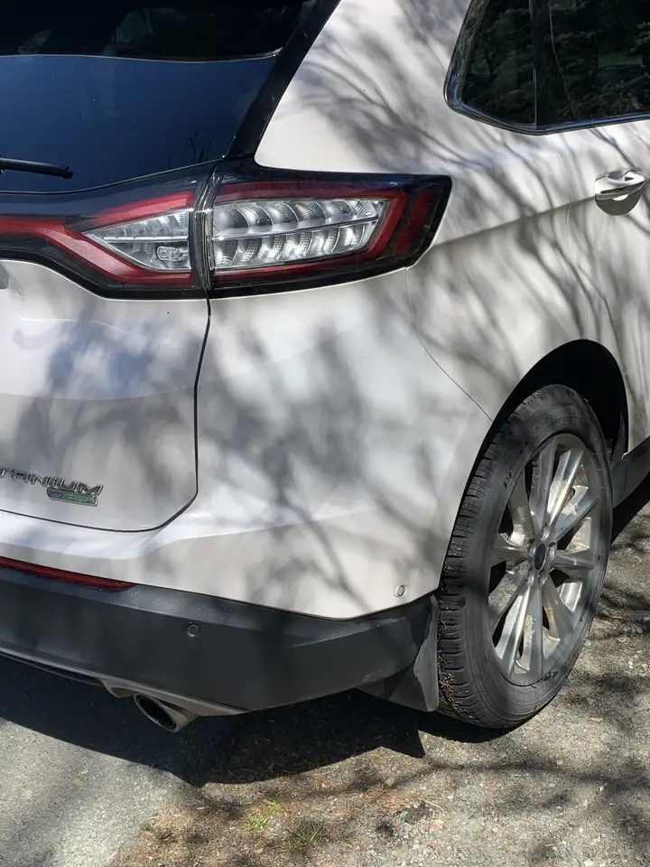 Ford Edge photo Ford Edge