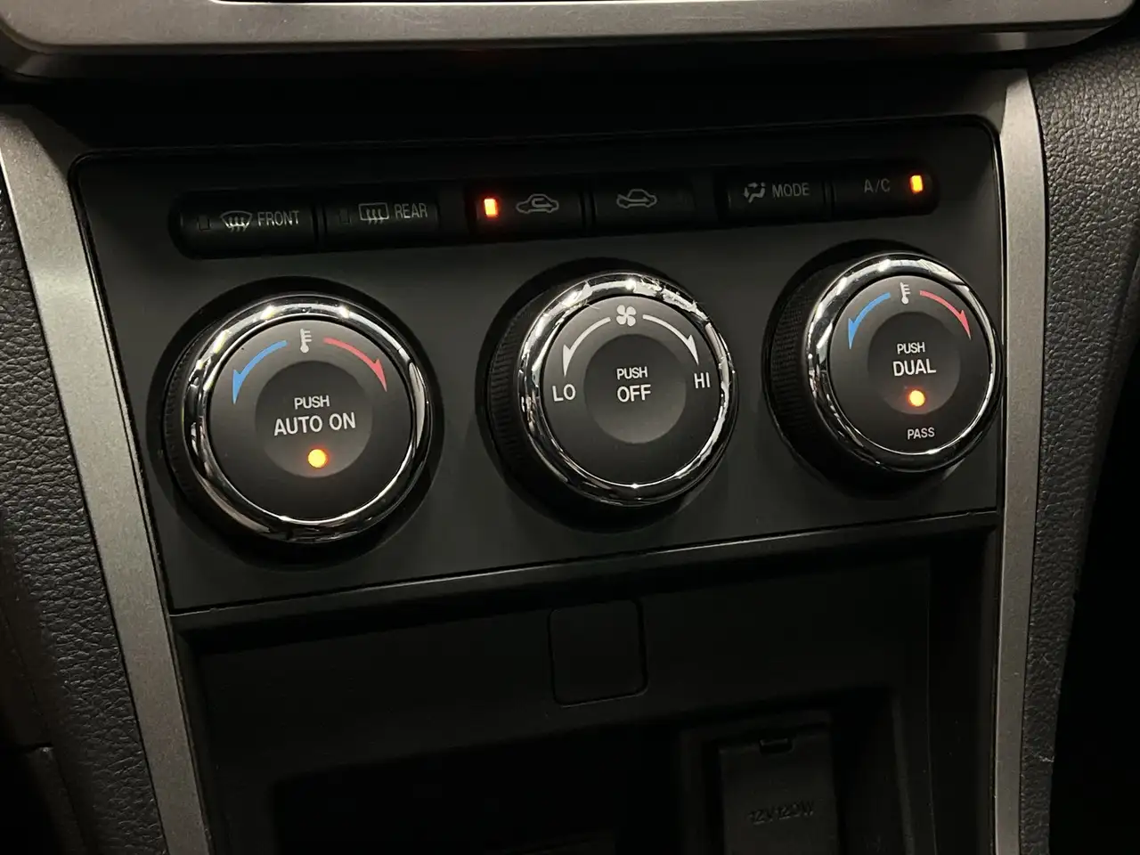 Mazda 6 снимка Mazda 6