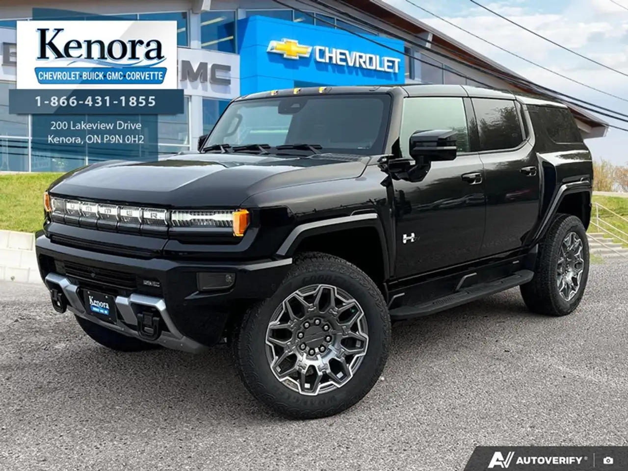 GMC HUMMER EV SUV снимка GMC HUMMER EV SUV