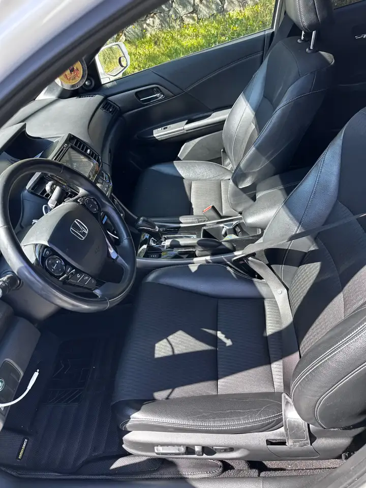 Honda Accord снимка Honda Accord