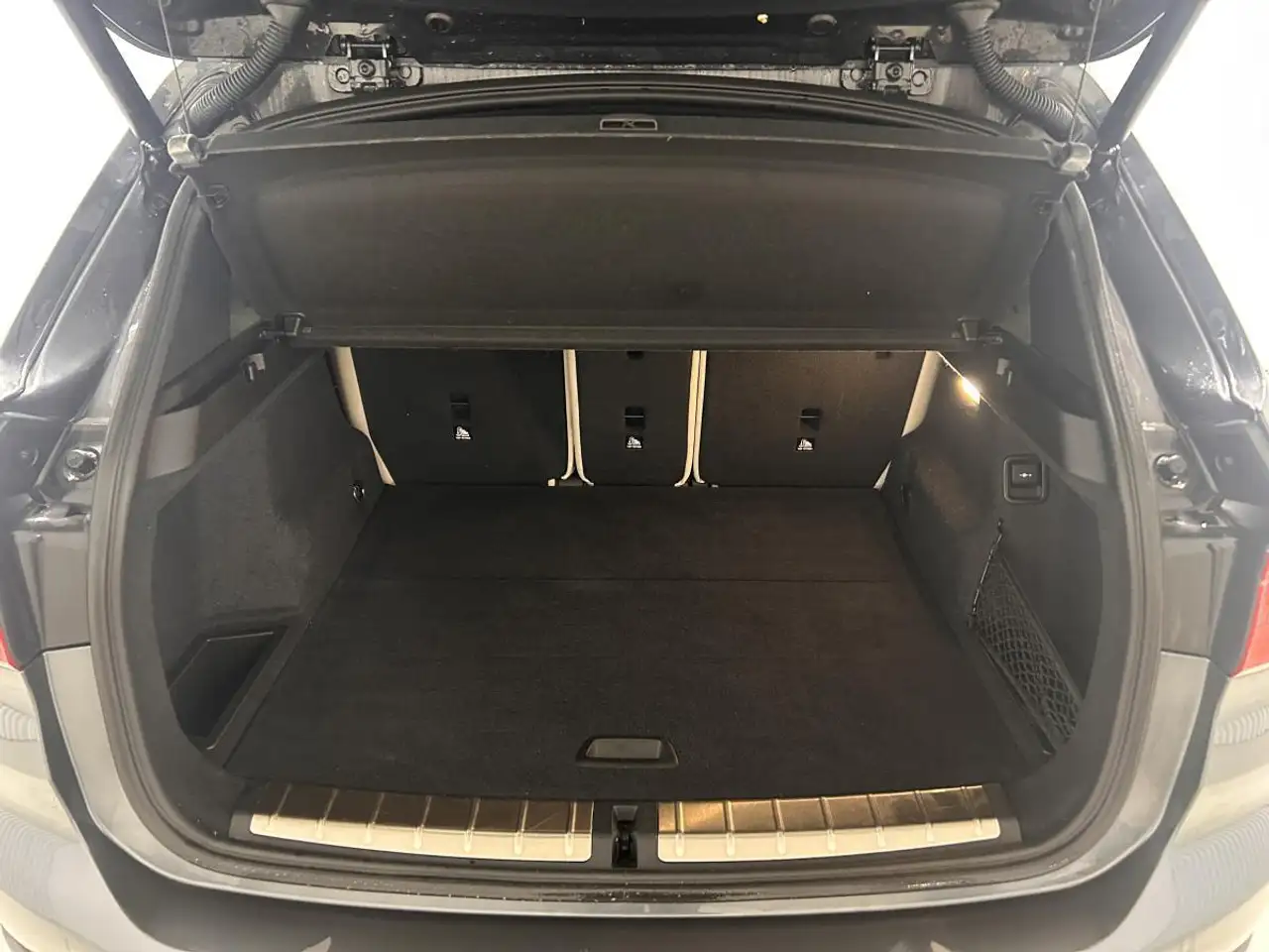 BMW X1 снимка BMW X1