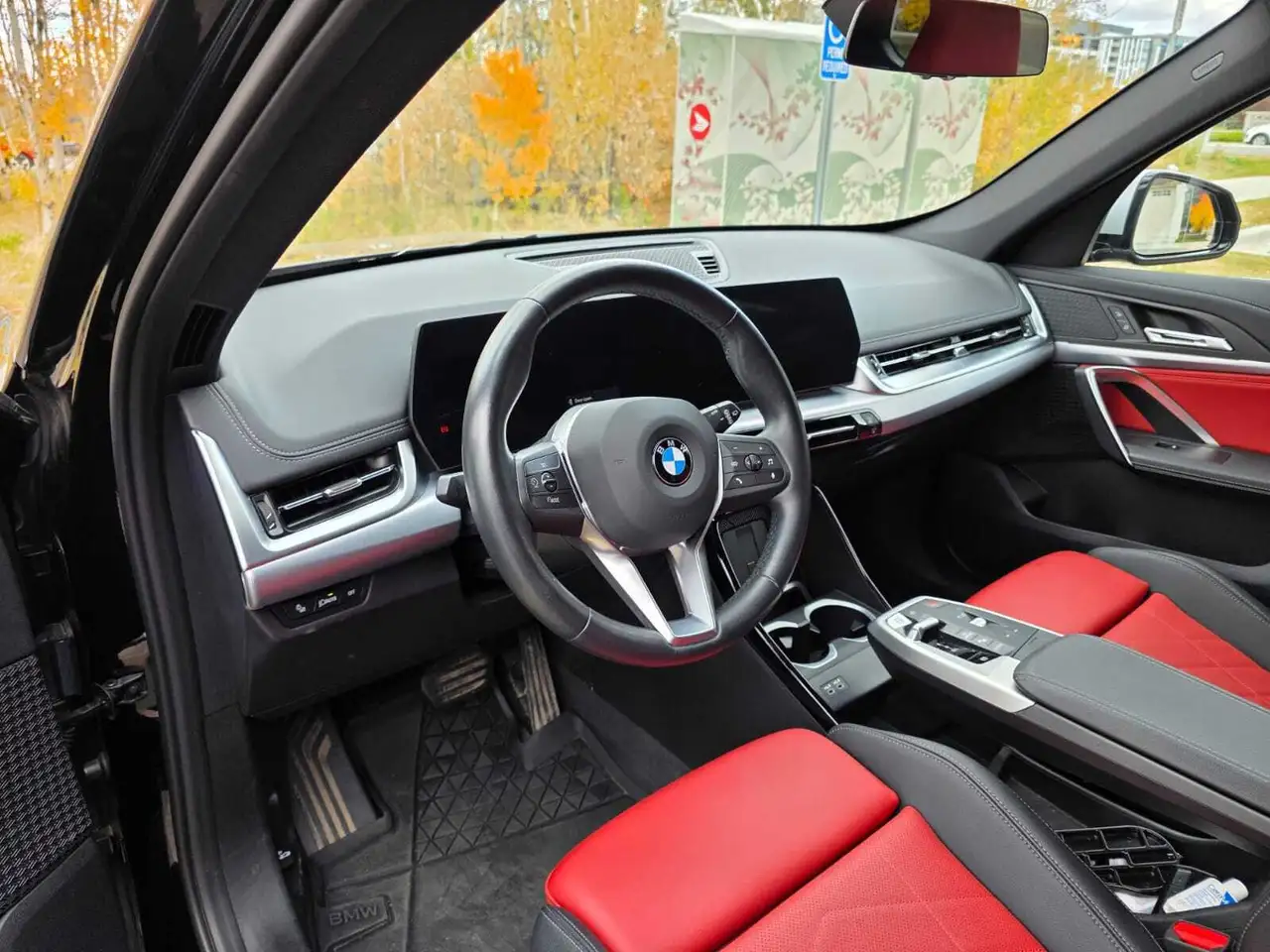 BMW X1 photo BMW X1