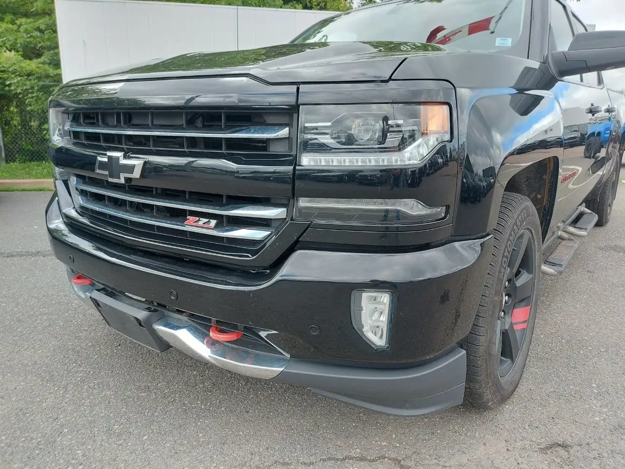 Chevrolet Silverado 1500 photo Chevrolet Silverado 1500