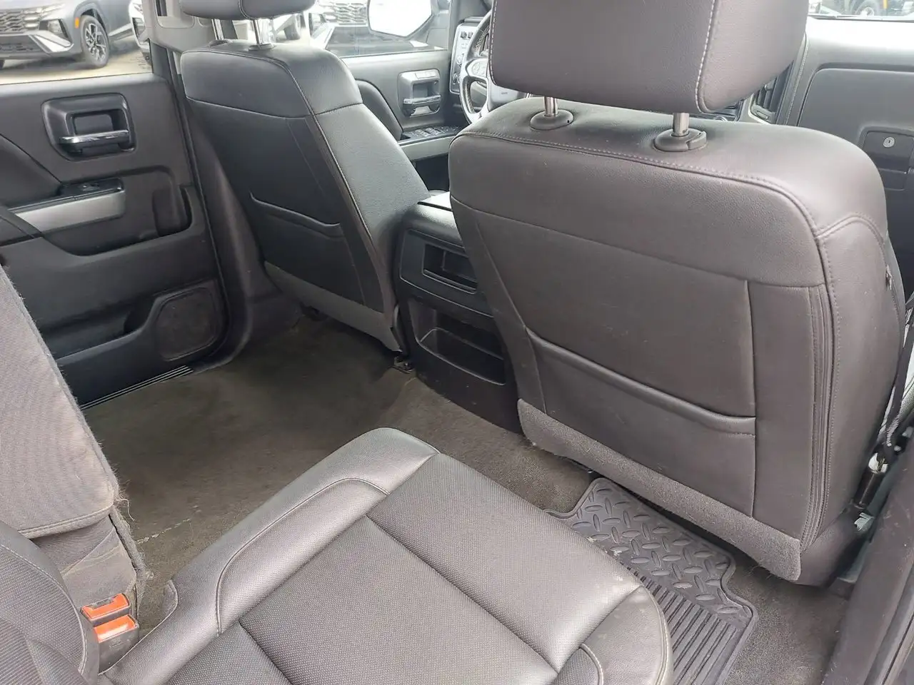 Chevrolet Silverado 1500 photo Chevrolet Silverado 1500