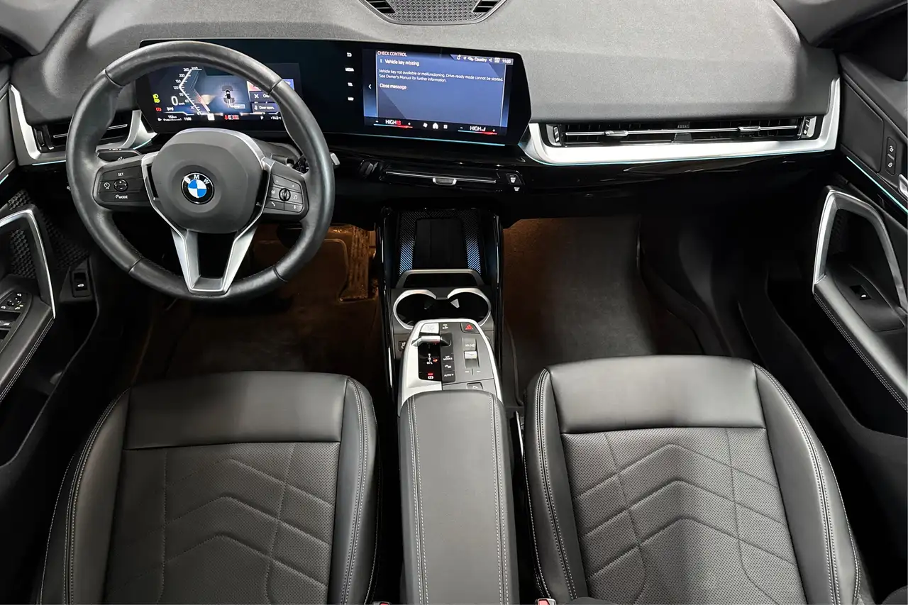 BMW X1 photo BMW X1