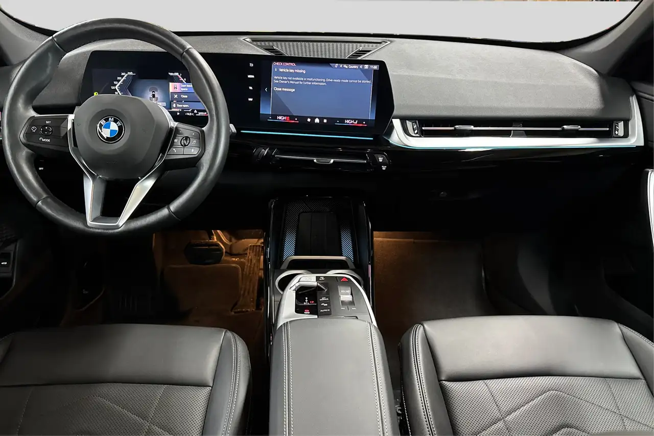 BMW X1 photo BMW X1