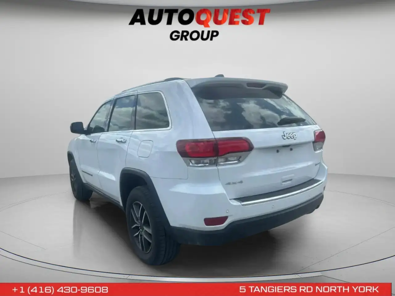 Jeep Grand Cherokee снимка Jeep Grand Cherokee