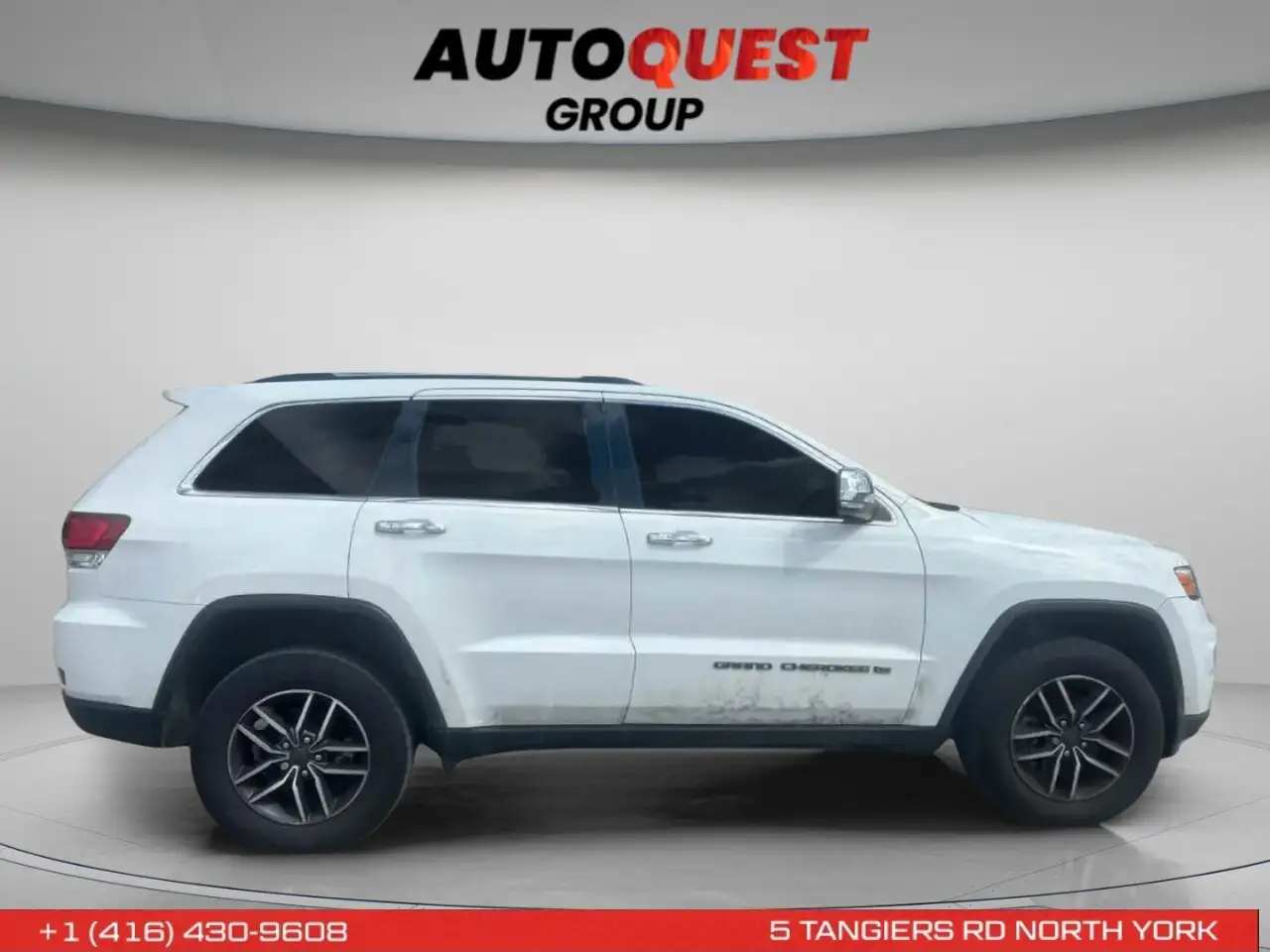Jeep Grand Cherokee снимка Jeep Grand Cherokee