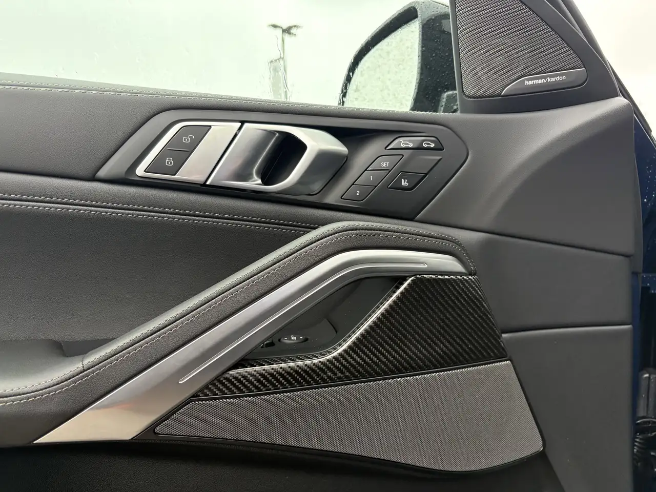 BMW X6 снимка BMW X6