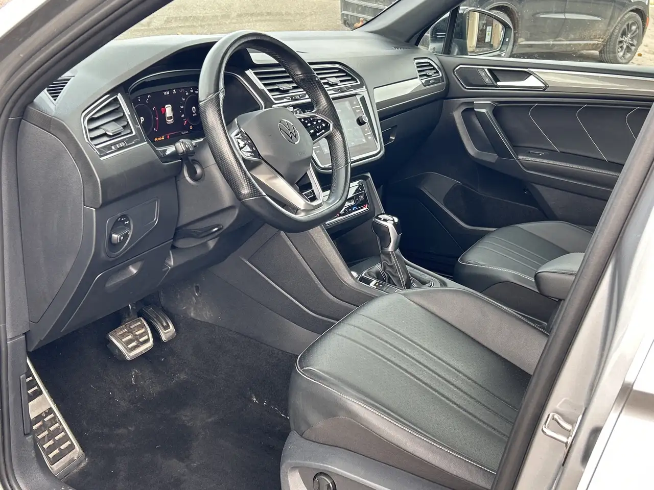 Volkswagen Tiguan снимка Volkswagen Tiguan