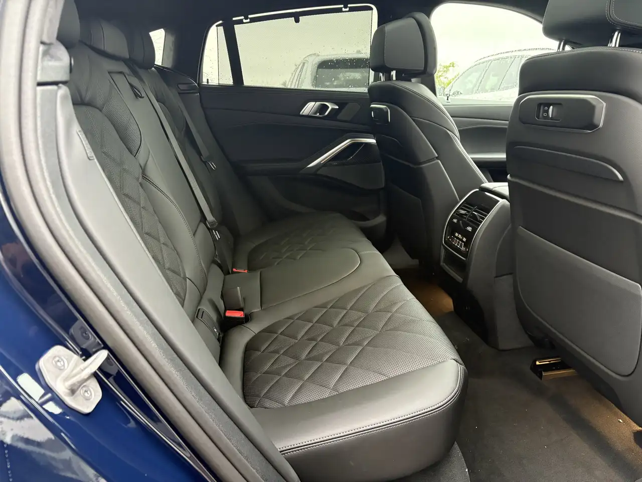 BMW X6 снимка BMW X6