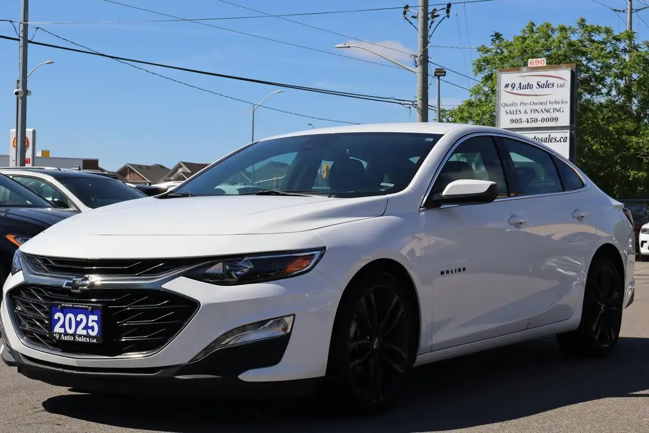 Chevrolet Malibu снимка Chevrolet Malibu