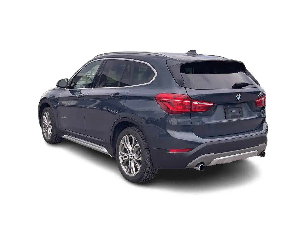 BMW X1 photo BMW X1