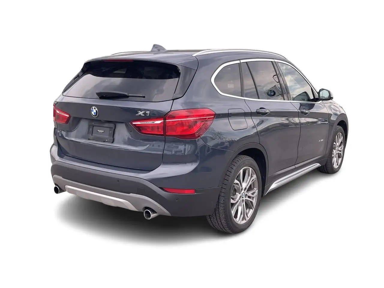 BMW X1 photo BMW X1