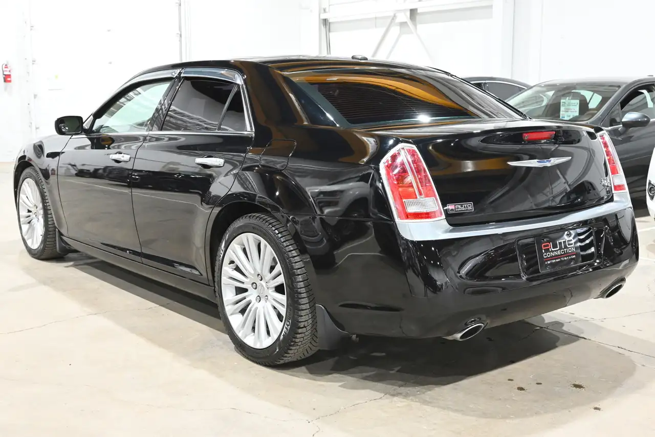 Chrysler 300 снимка Chrysler 300