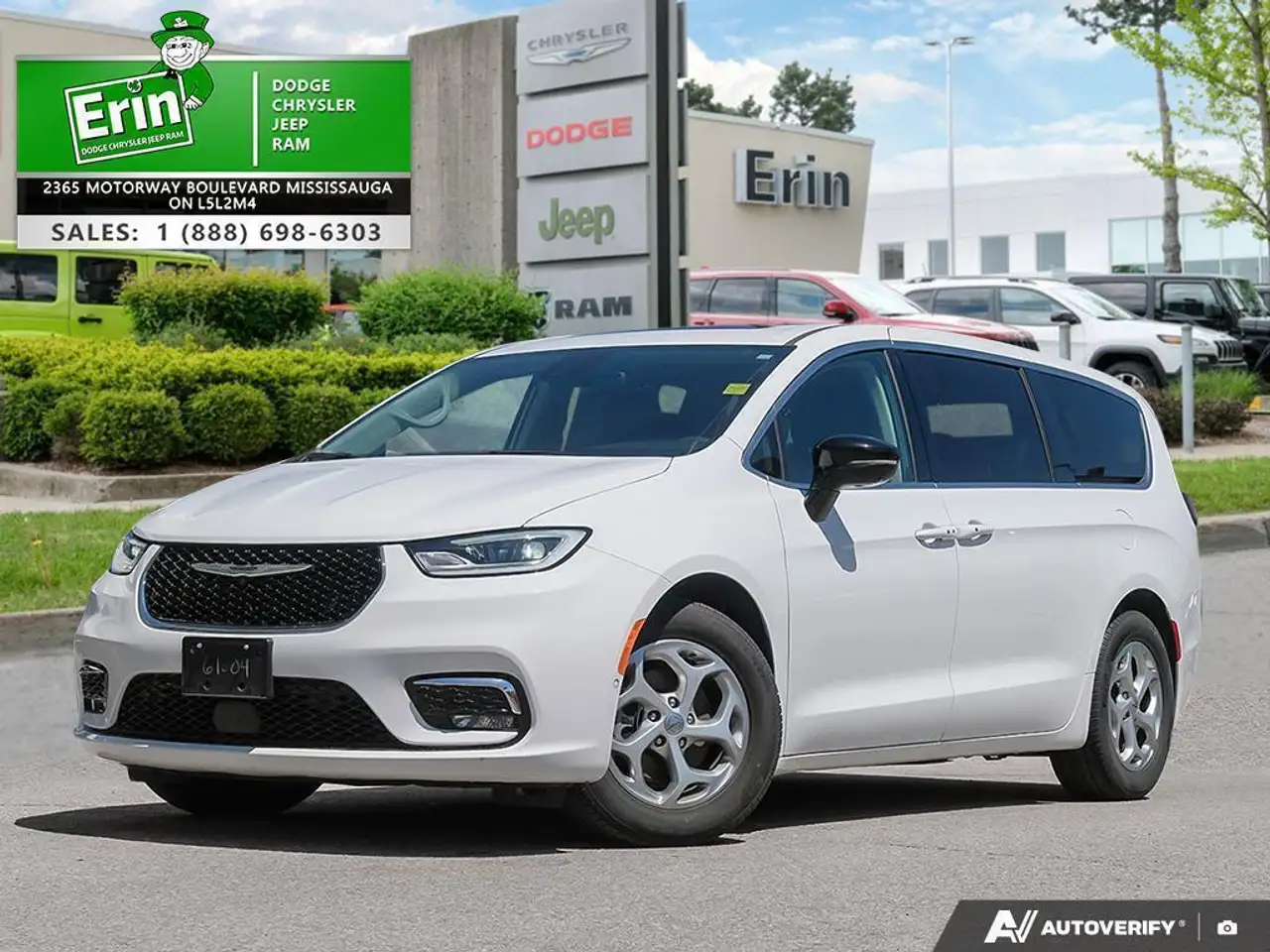 2024 Chrysler Pacifica