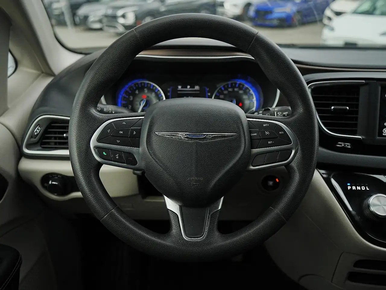 Chrysler Pacifica fotografie Chrysler Pacifica