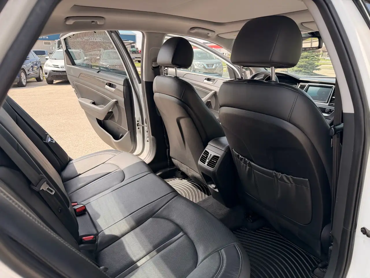 Hyundai SONATA снимка Hyundai SONATA